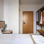 Sweet Sevilla Suites