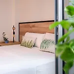 Sweet Sevilla Suites