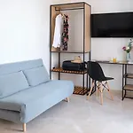 Sweet Sevilla Suites