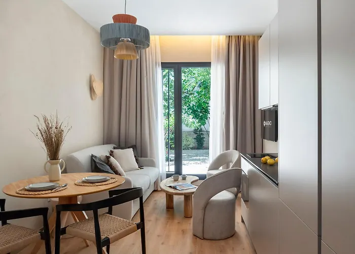 Magno Apartments Pureza Suites