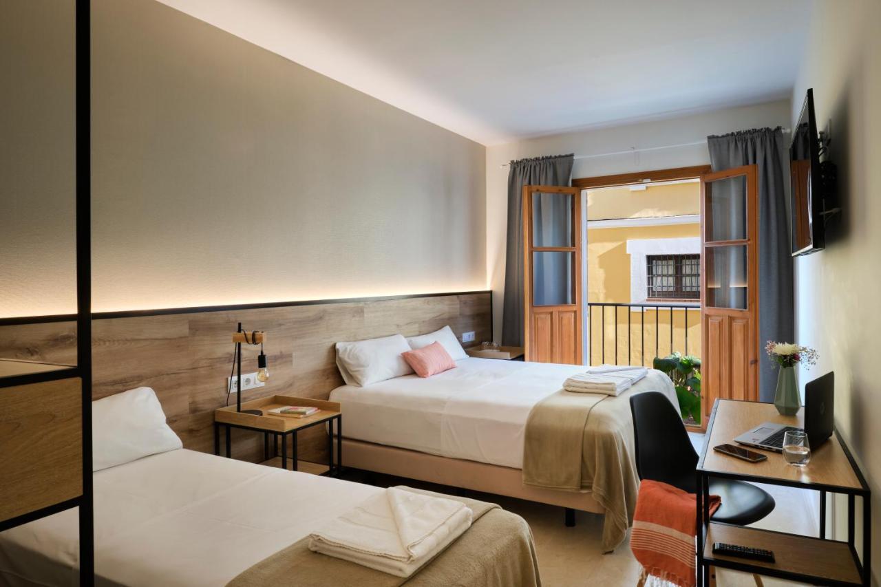 Sweet Hotel