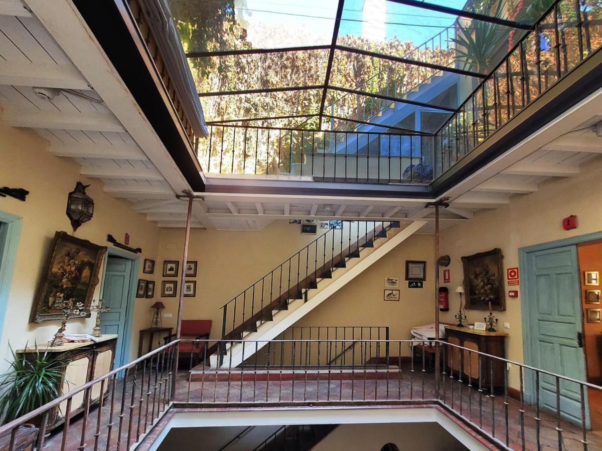 Guest house Casa Del Buen Viaje - Buleria Familiar Seville