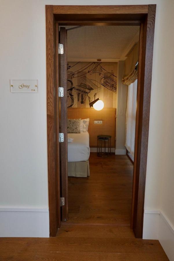 Amadeus Hotel Seville