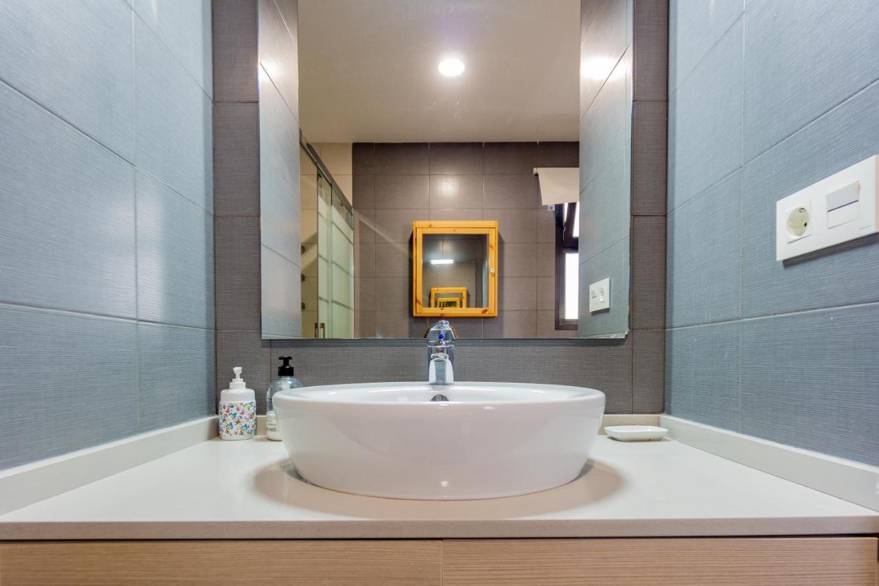 Rentalsevilla Virgen De Loreto Apartment Seville