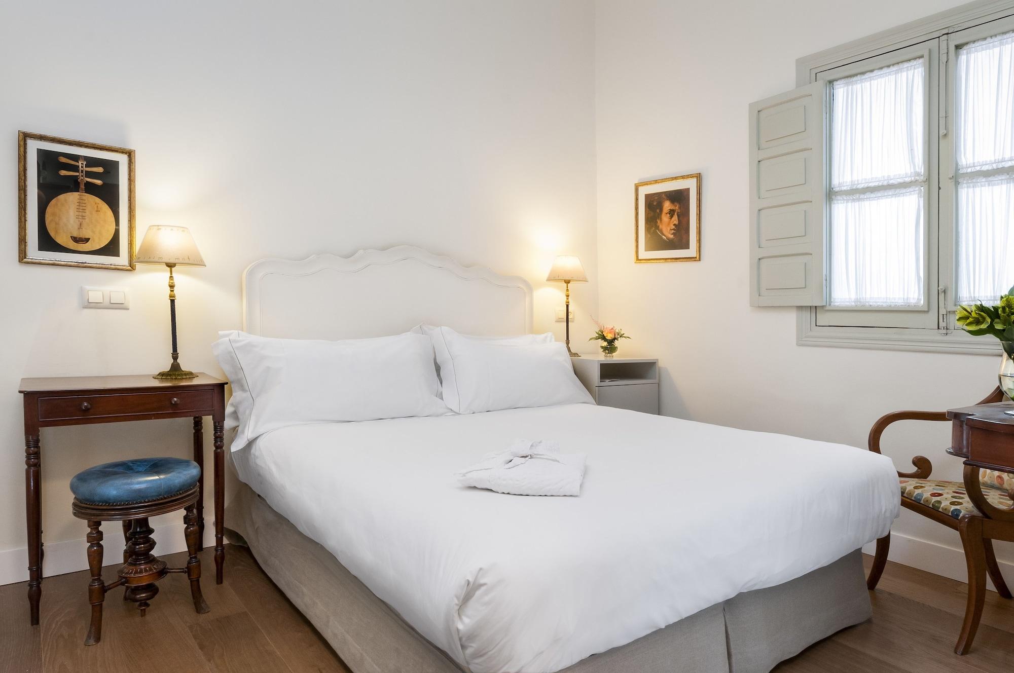 Amadeus Hotel