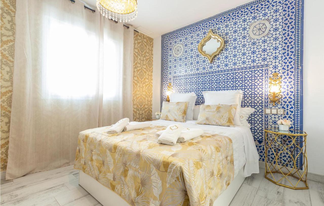 Lovely In With Kitchen Seville