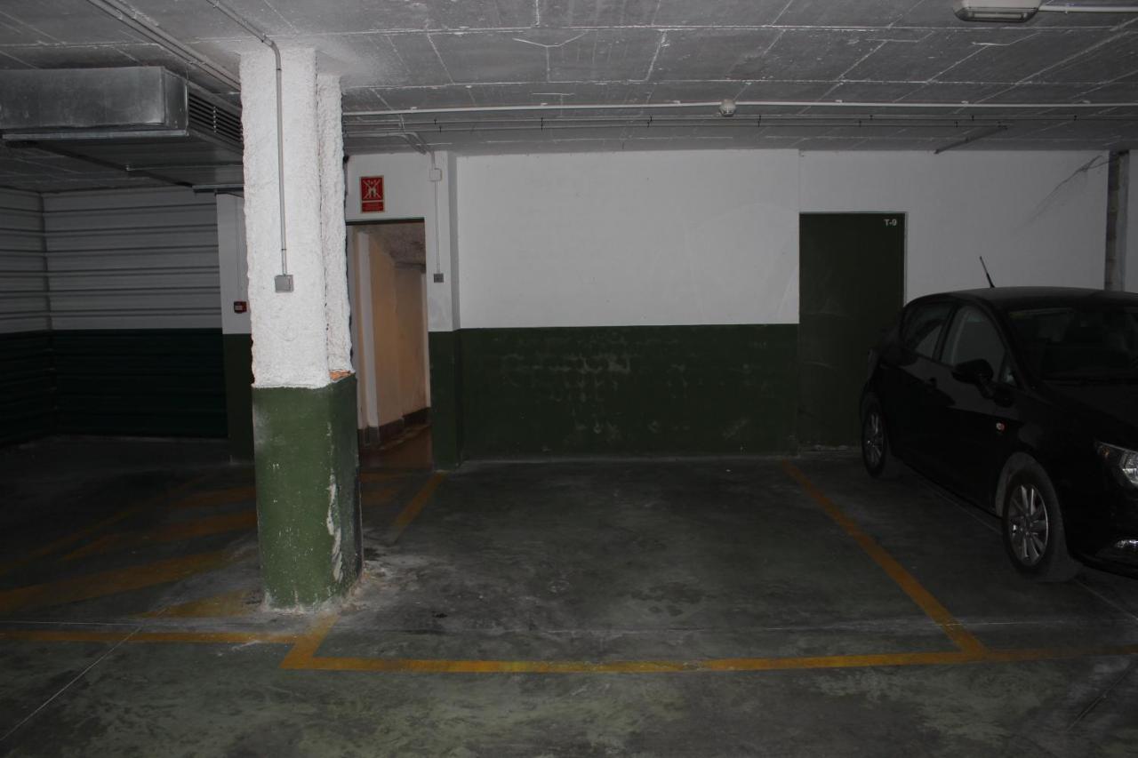 Duque Center Premium Suites, Free Parking Apartment Seville