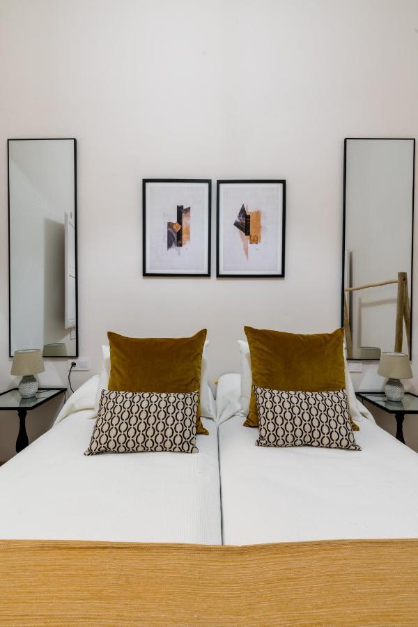 Diseño Y Confort En Calle Cuna. 4pax Apartamento