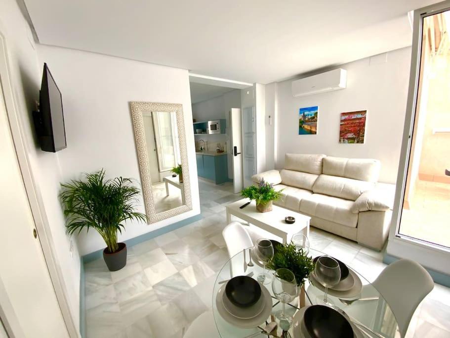 Apartment My In Triana, Luminoso Y Acogedor *