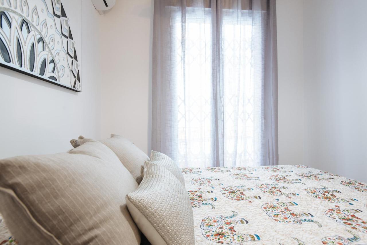 El Del Reloj De Sol Apartamento Sevilla