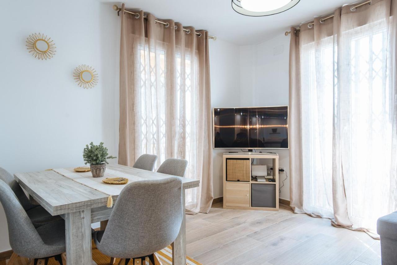 El Del Reloj De Sol Apartamento Sevilla