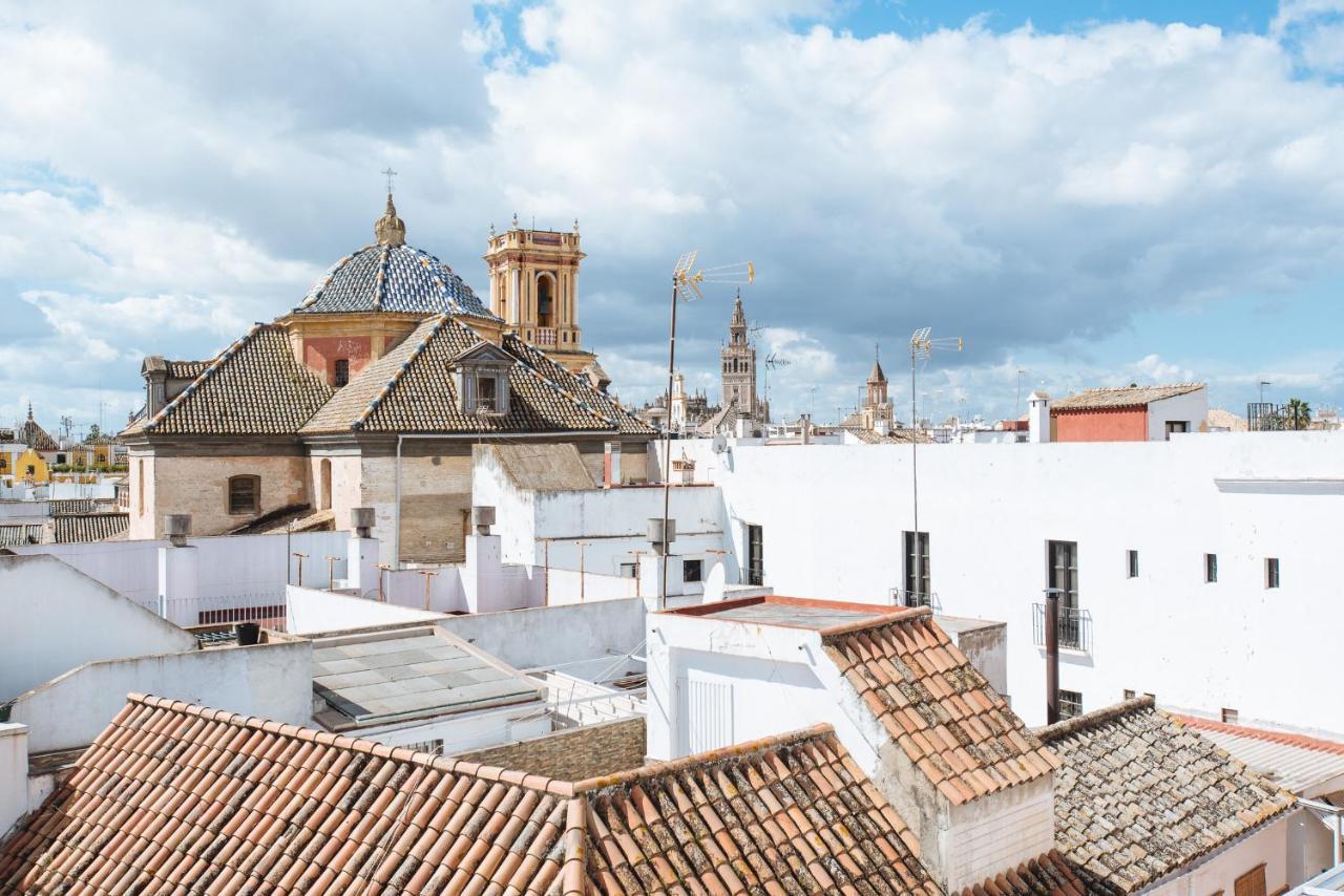 El Del Reloj De Sol Sevilla