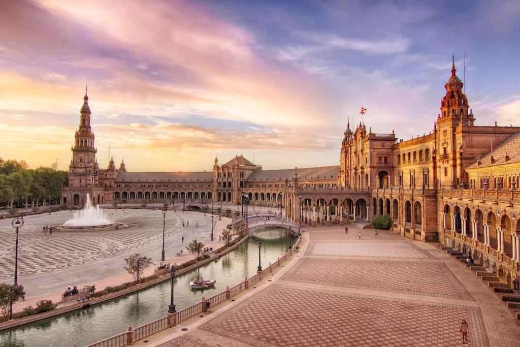 Gb Corazon De Goyeneta St * Seville