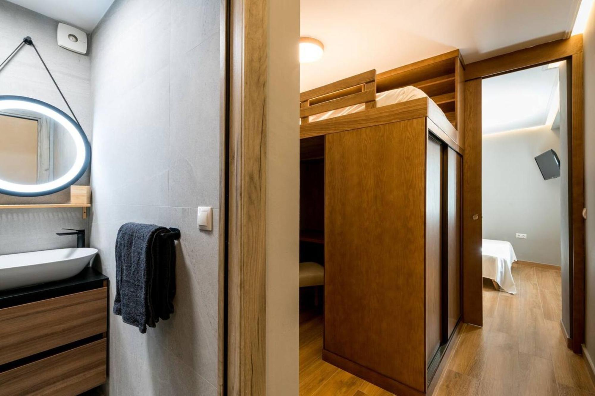 Apartamento Comfortable In The Heart Of 51 Sqm Air Conditioned *
