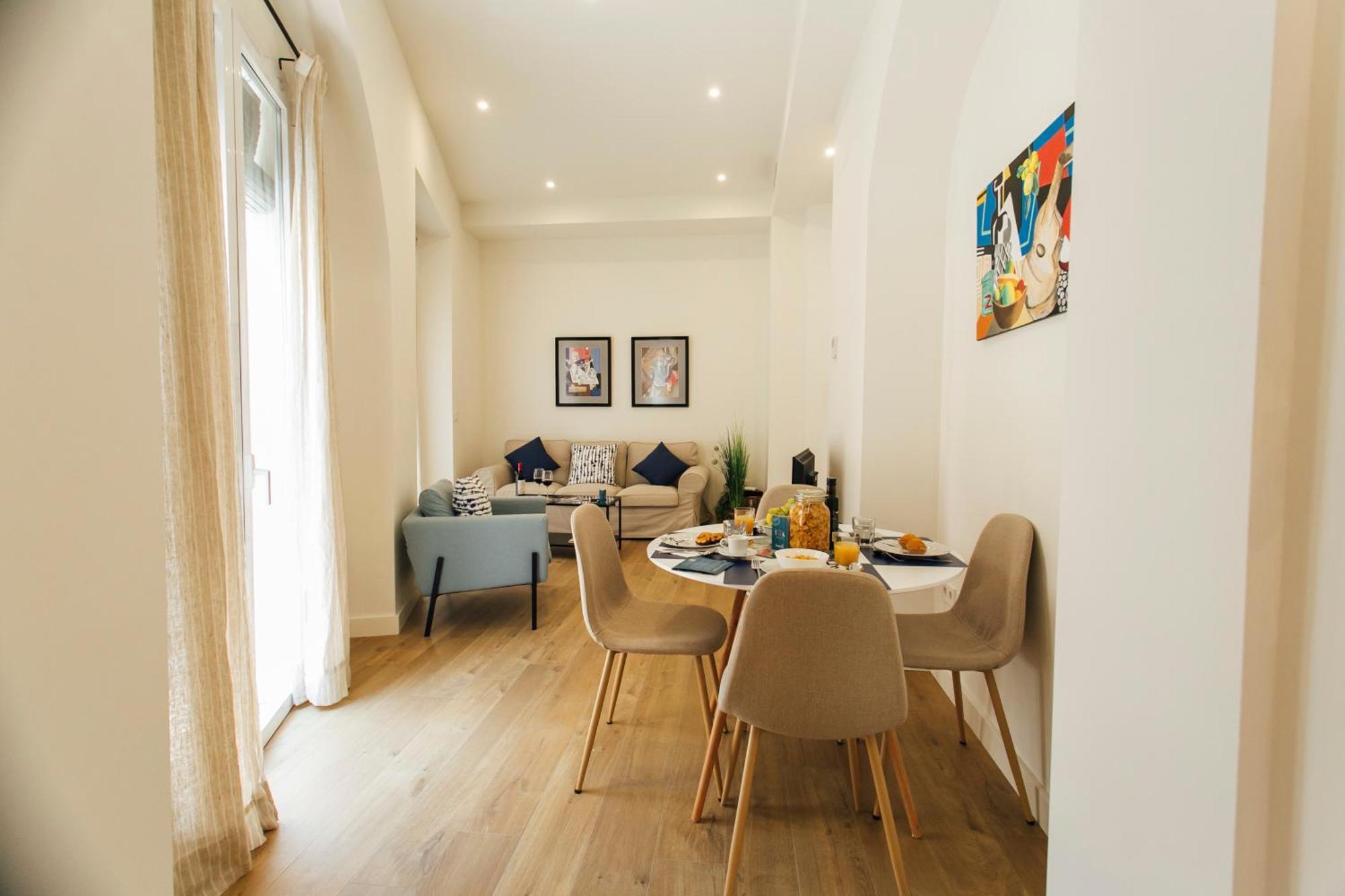 Cozy And Modern- 2bd 1bth - Setas Seville