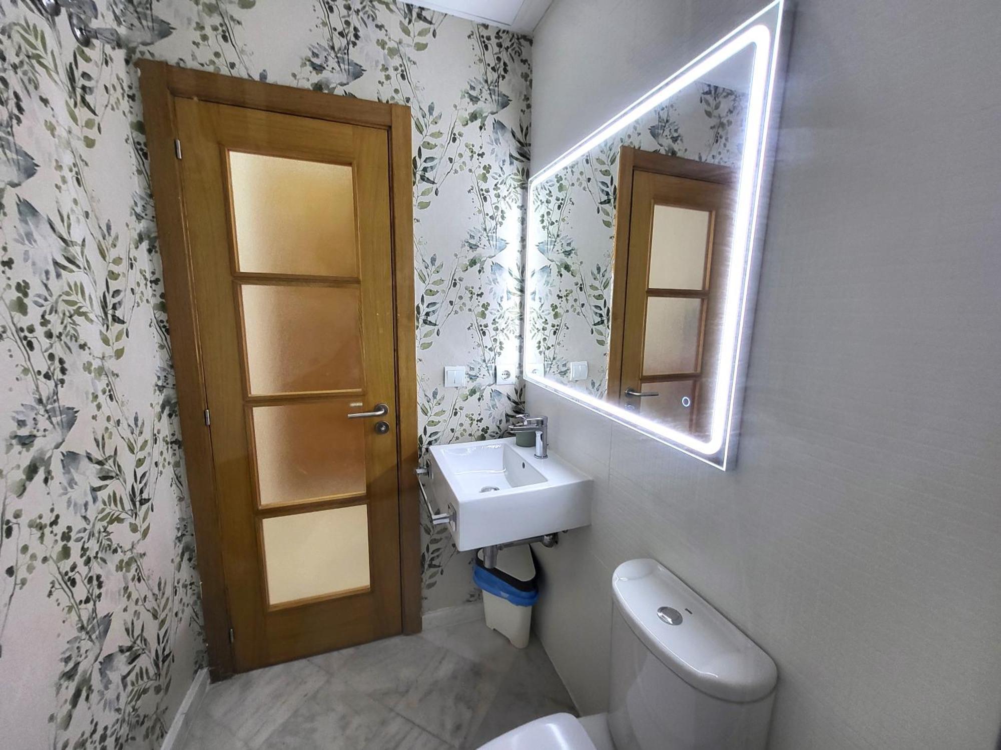 Reservaloen Mariano De Cavia Apartment *