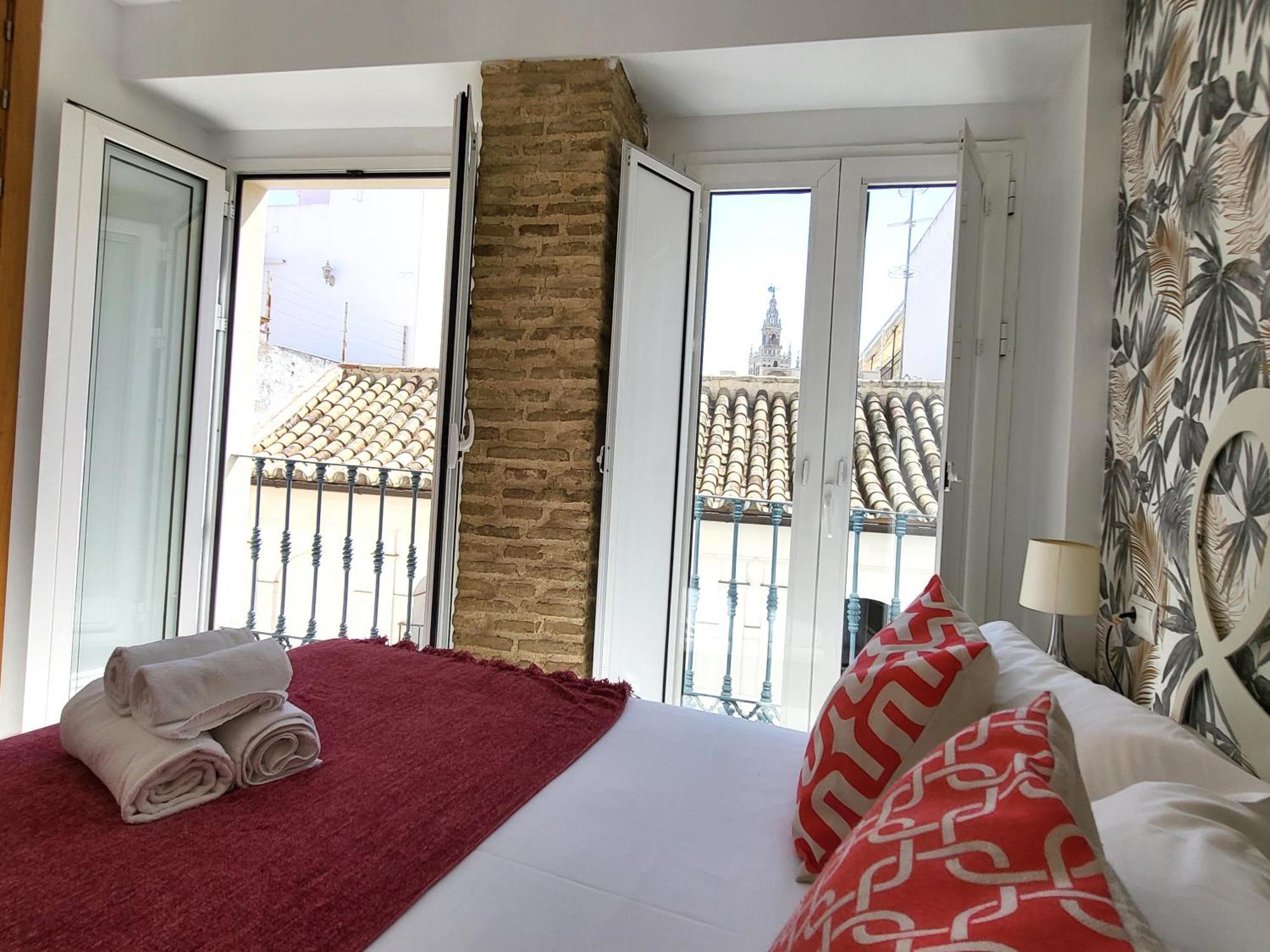 Reservaloen Mariano De Cavia Apartment