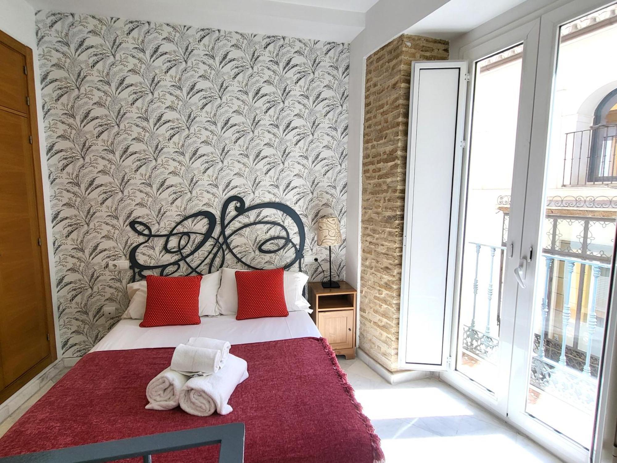 Reservaloen Mariano De Cavia Apartment