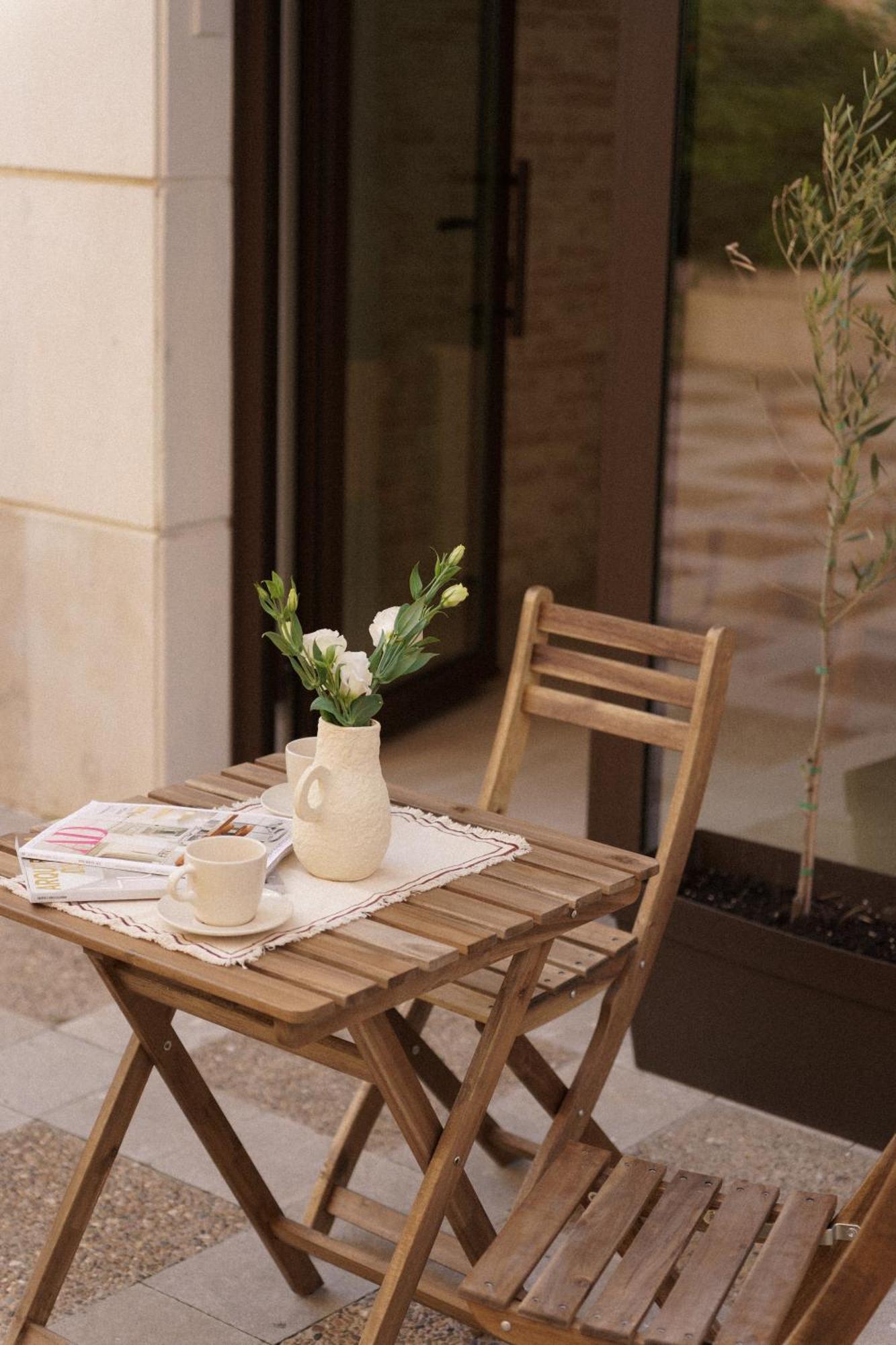 Luca Oliva Homes Riverside Apartment *