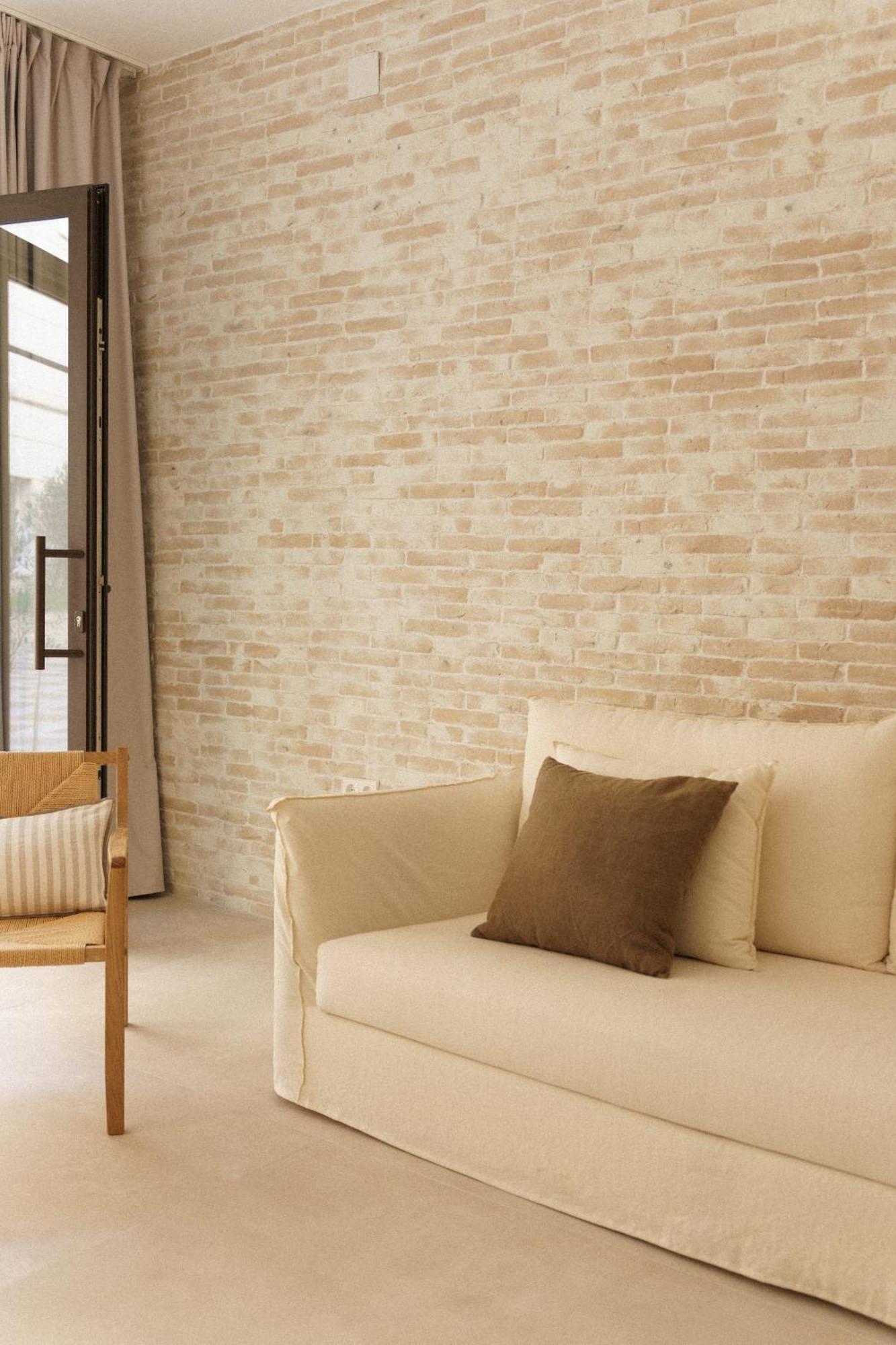 Luca Oliva Homes Riverside Seville