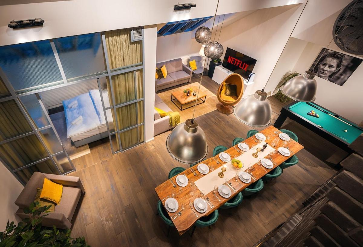 Apartment 4 Bedrooms Casco Antiguo