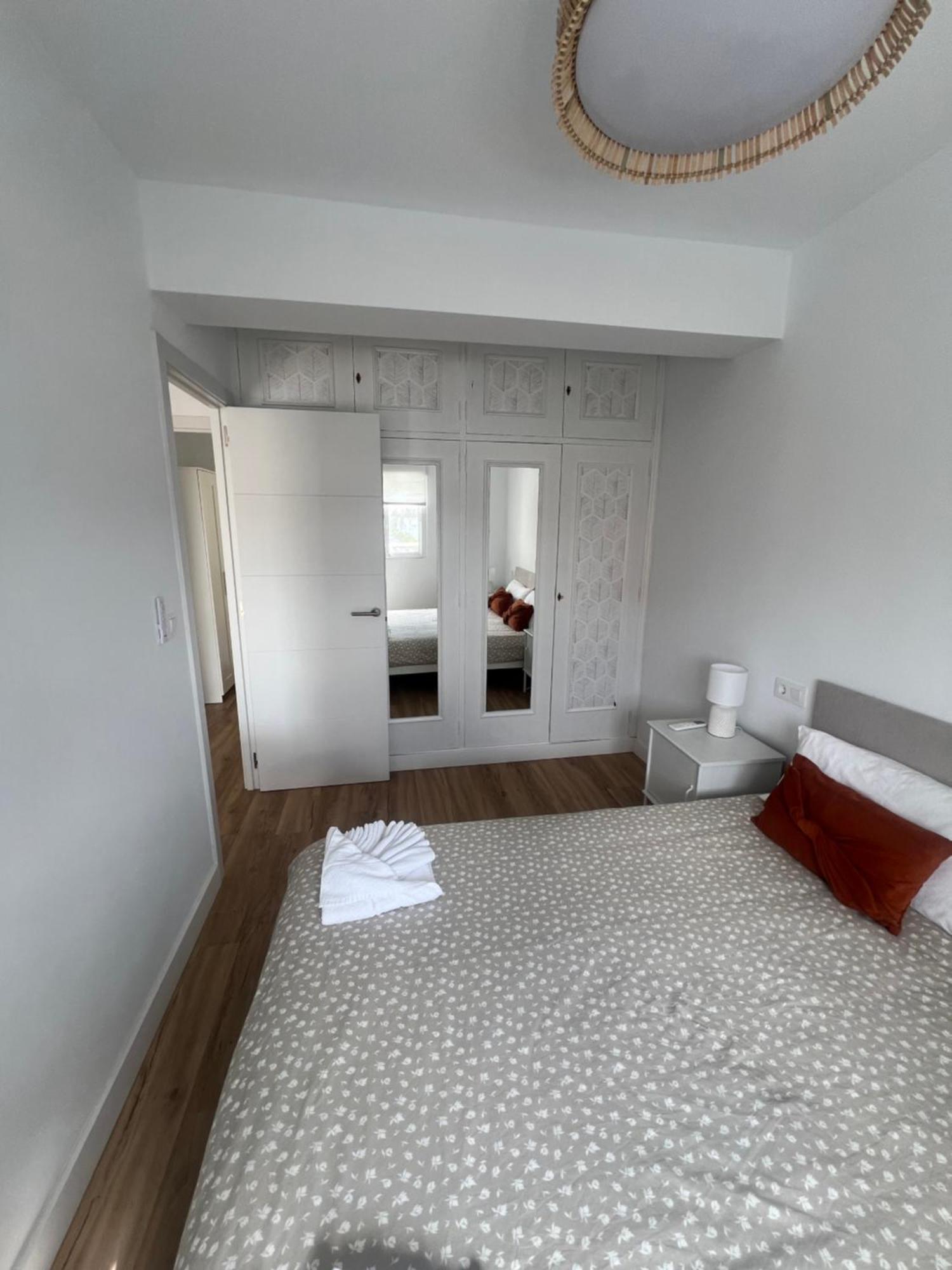 Tiro De Linea Apartment Seville