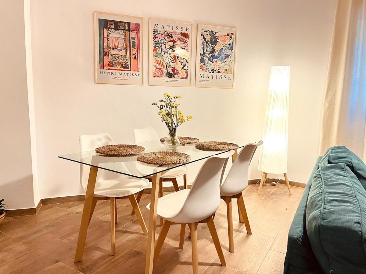 Vivienda Junto A La Feria De