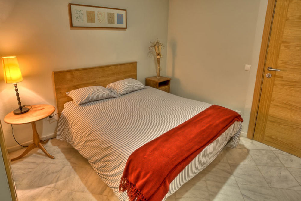Reservaloen Mariano De Cavia Apartment *