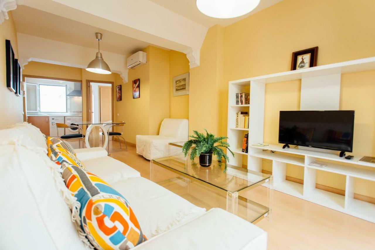 Apartment Bright And Wide 1bd 2bth- Jose Gestoso