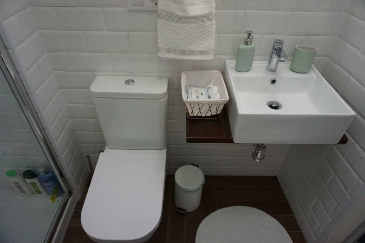 Apartamento Perfecto Para Ver La Semana Santa De Apartment *
