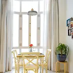 Mágico apartamento en casa palacio del siglo XVII