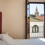 Guzman El Bueno Suites