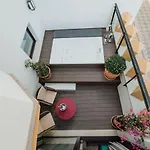 Suites Murillo Plaza Sta. Cruz