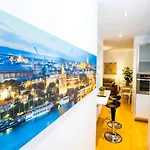 Castellar Centro Apartment