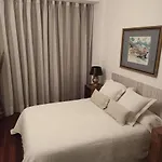 Habitacion Y Bano En Planta Independiente En Centro De Sevilla