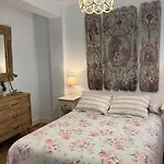 Moderno Apartamento En Casco Historico
