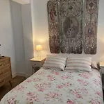 Moderno Apartamento En Casco Historico