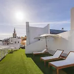 Harinas Central Apartments By Valcambre