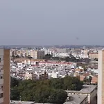 Roch - Stylish Apartment Near Metro