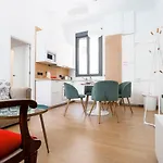 Oasis In The Heart Of Seville - 2 Bedroom Apt