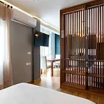 Comfortable Studio In Sevilla 40 M² Wifi And Parking