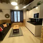 Canal Urban Apartment
