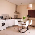 Guzman El Bueno Suites