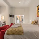 Aoa Maestranza Apartment