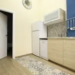 Deluxe Apartment In La Giralda