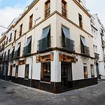 Arenal Carreteria Deluxe Suites By Valcambre