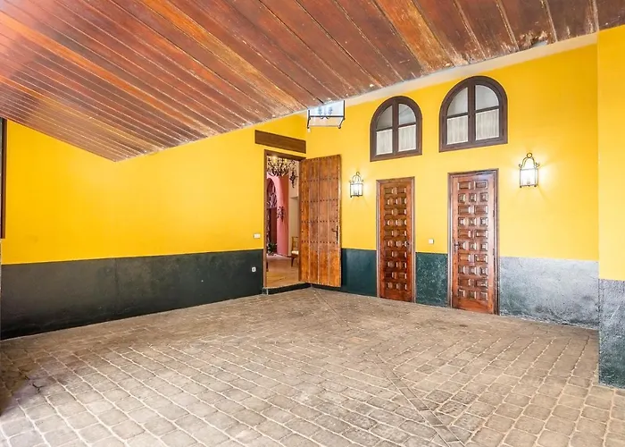 Casa Palacio Sxviii Con Piscina En Centro Historico De Sevilla