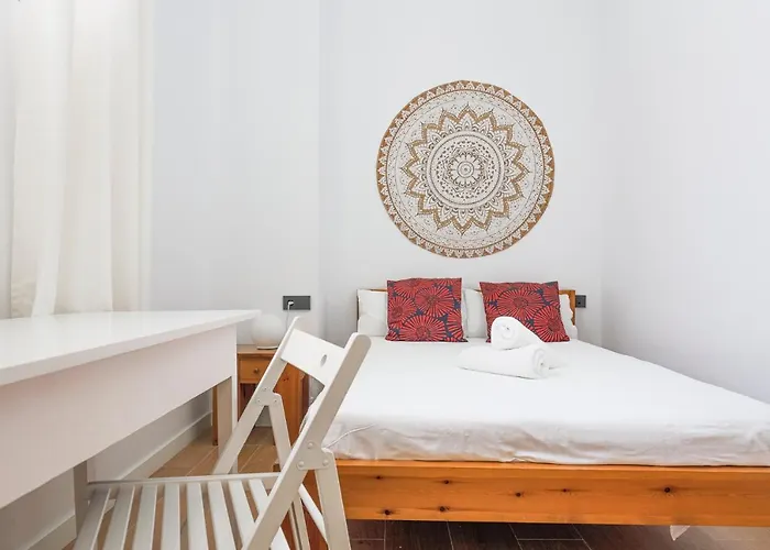 Oasis In The Heart Of Seville - 2 Bedroom Apt