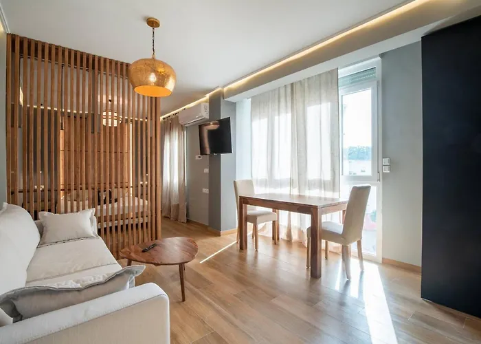 Comfortable Studio In Sevilla 40 M² Wifi And Parking