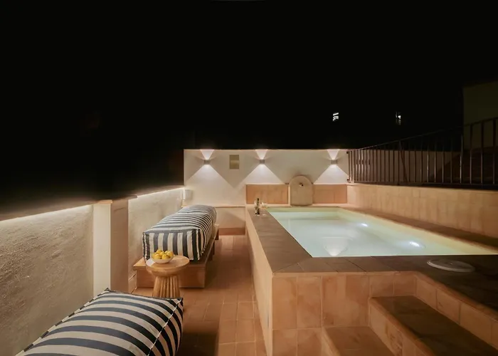 Lirium Casa Patio